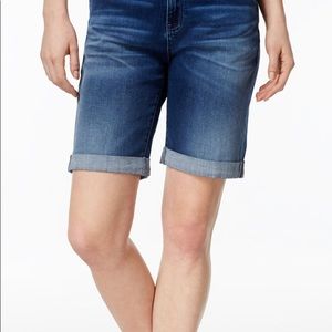 Tommy Hilfiger stretch denim shorts NWT